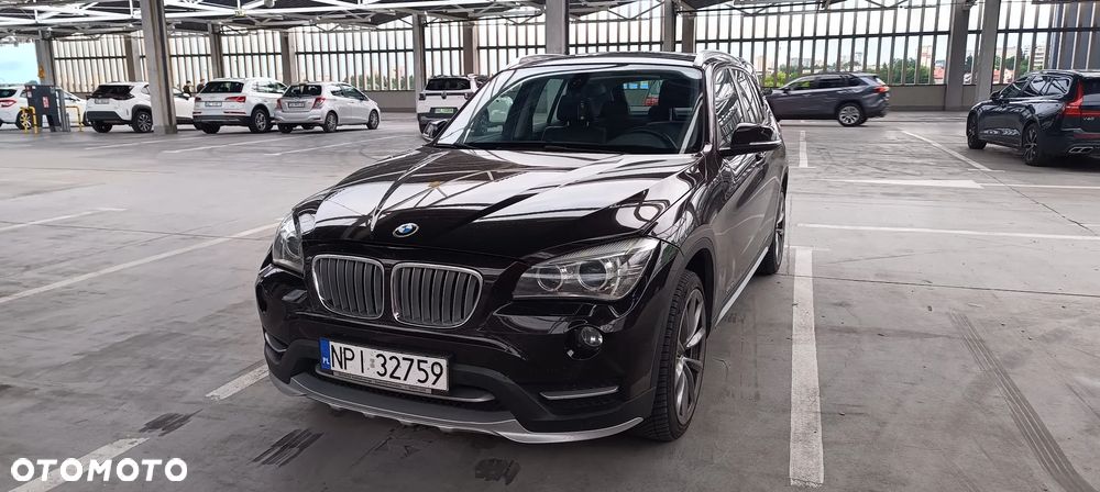 BMW X1 xDrive18d Sport Line - 1