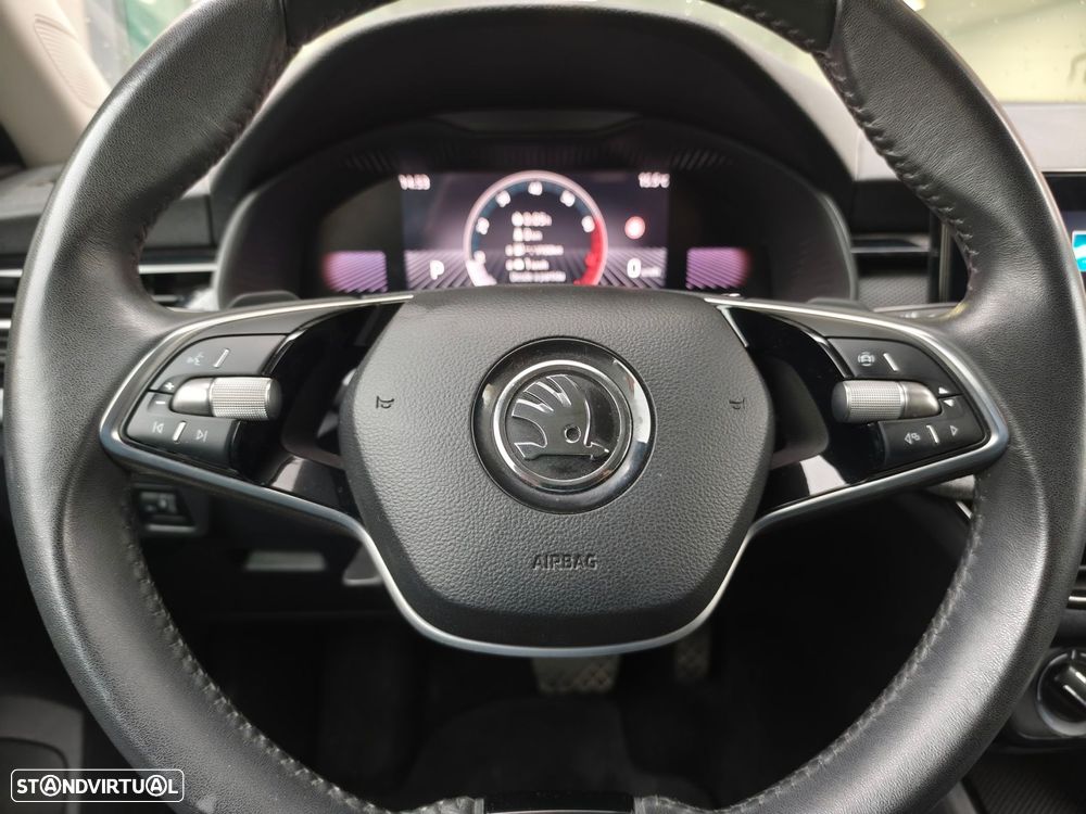 Skoda Kamiq 1.0 TSI Style DSG - 9