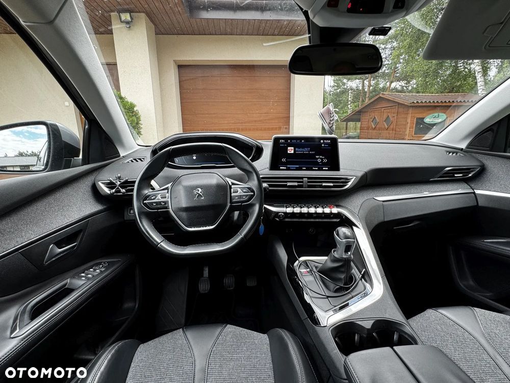Peugeot 5008 1.6 BlueHDI Allure S&S - 20