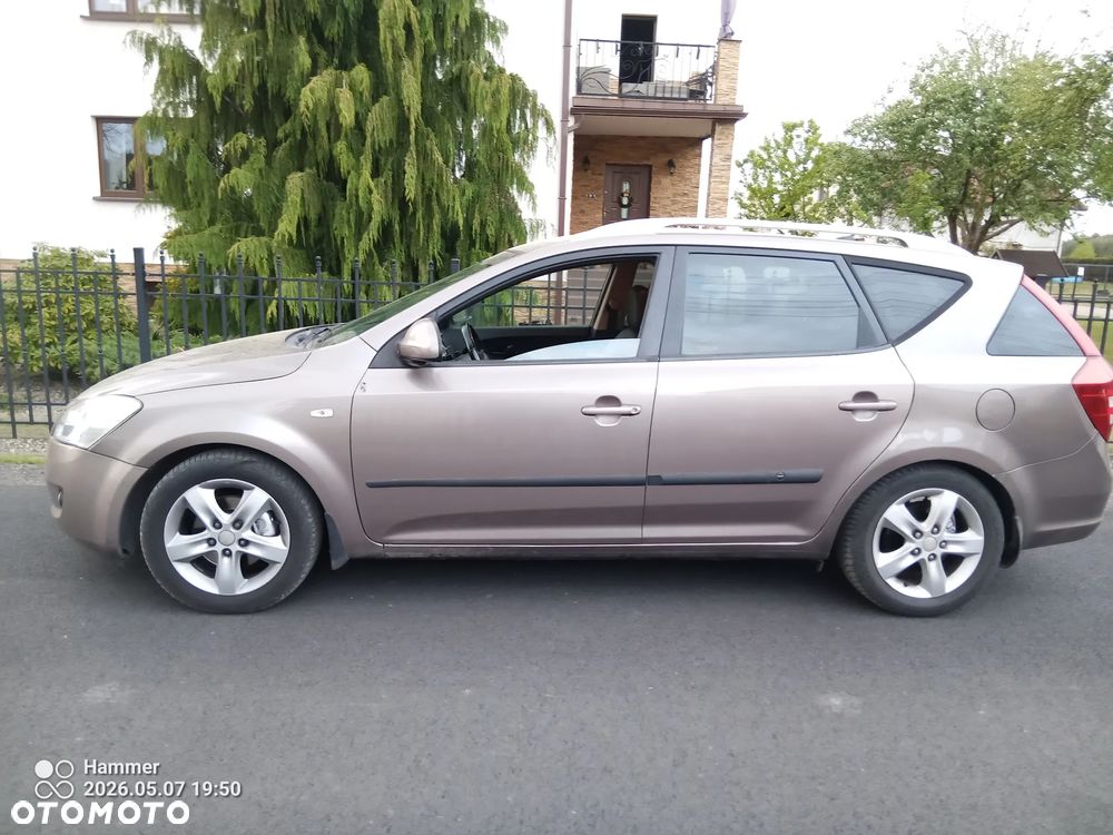 Kia Ceed 1.6 CRDi Edition 7 - 8