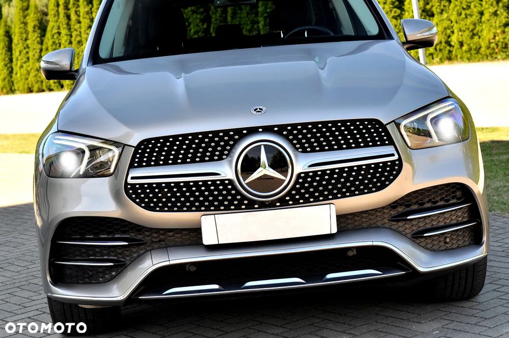 Mercedes-Benz GLE 300 d 4Matic 9G-TRONIC AMG Line - 9