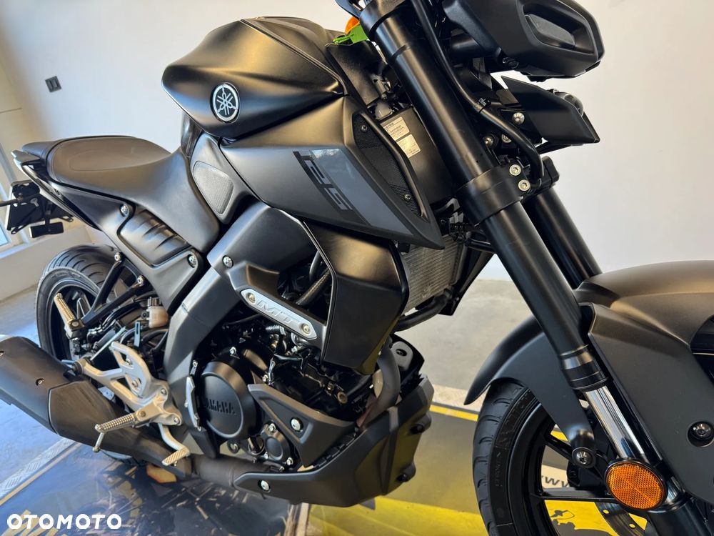 Yamaha MT - 9