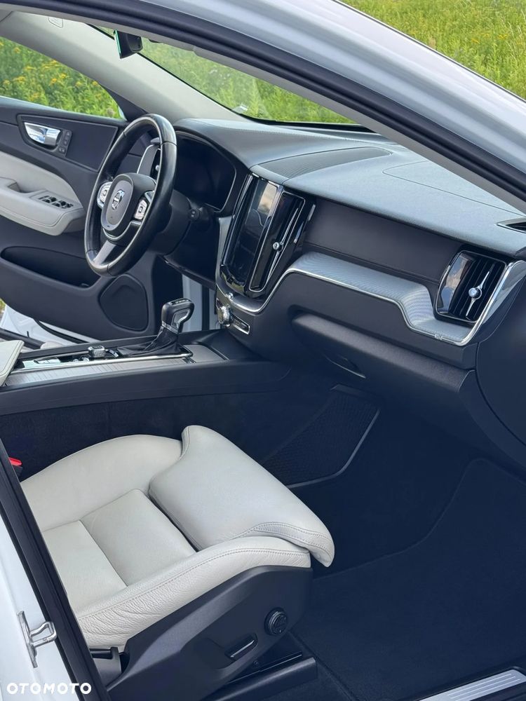 Volvo XC 60 - 17