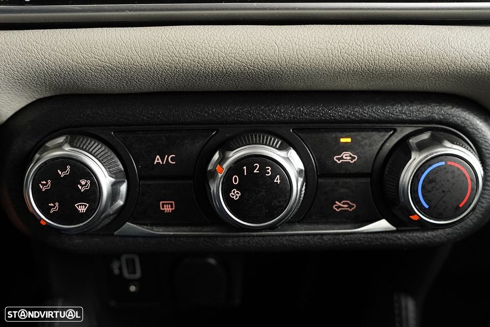 Nissan Micra 1.0 IG-T Acenta - 10