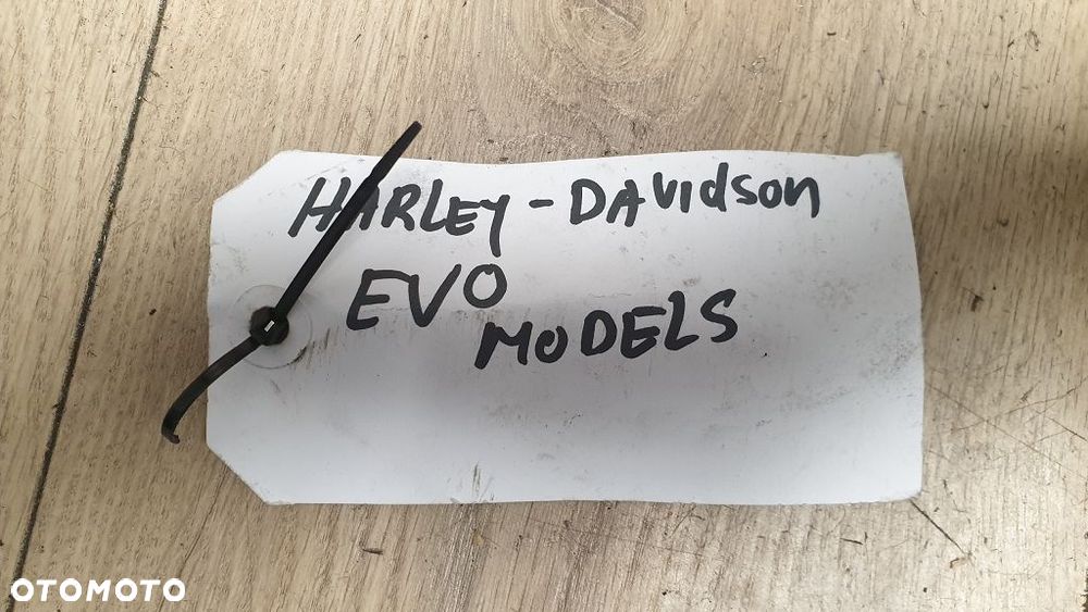 Siedzenie pasażera Harley Davidson Dyna FXLR 1340 - 14