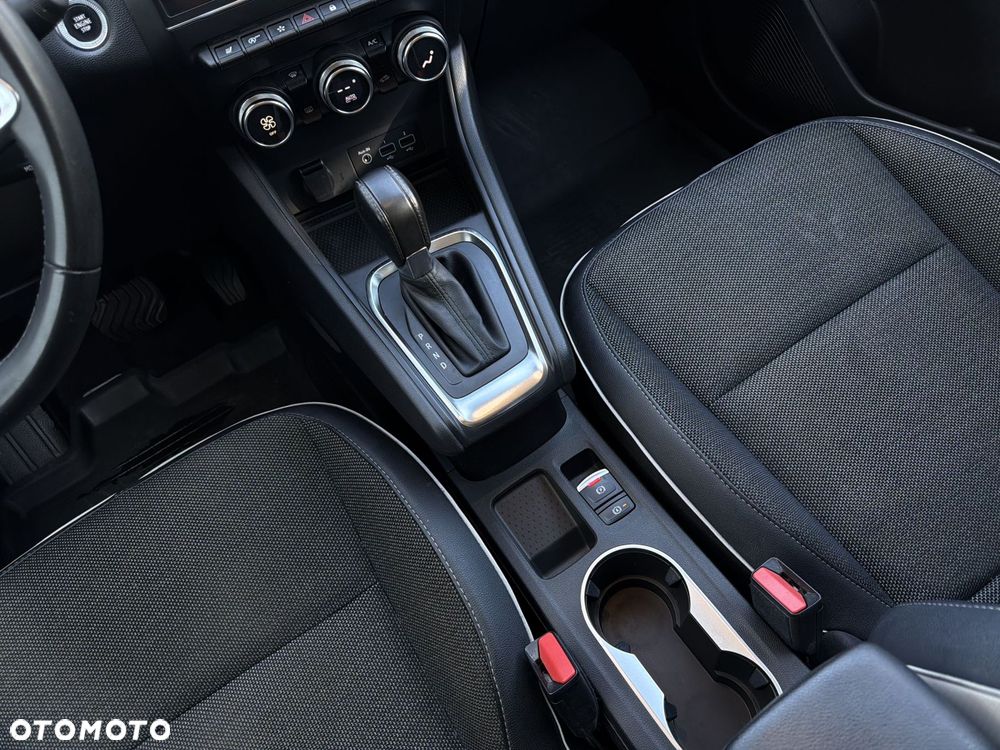 Renault Captur 1.3 TCe mHEV Techno EDC - 15