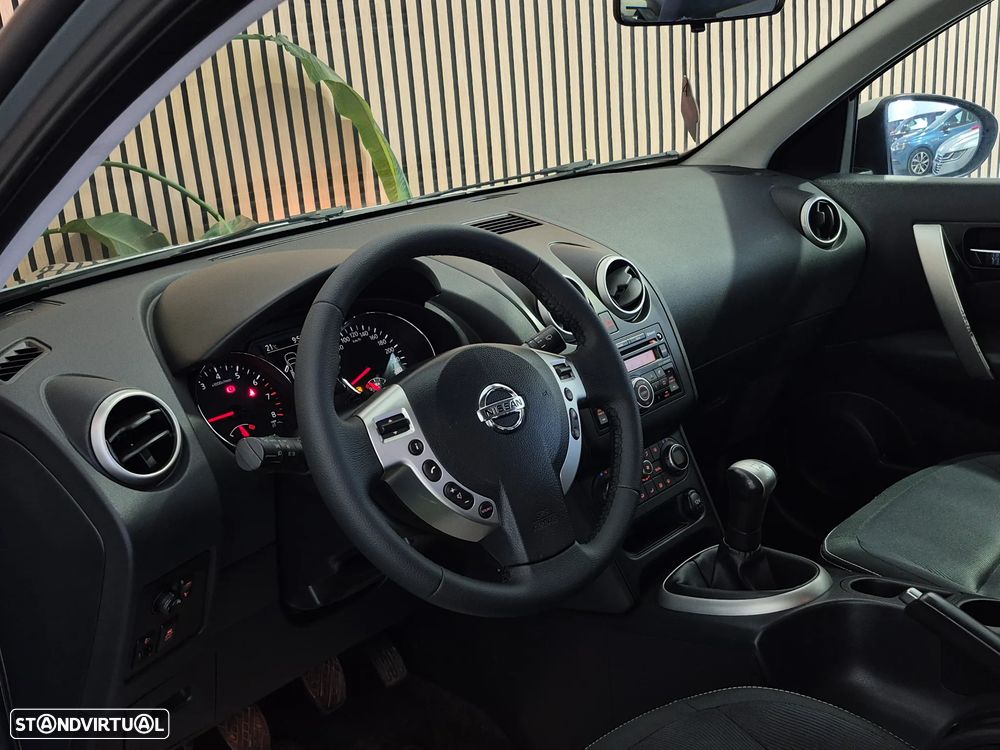 Nissan Qashqai 1.6 Acenta 17 - 13