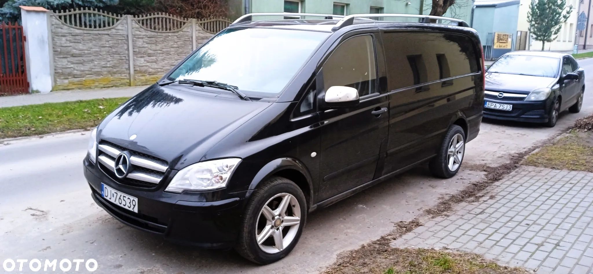 Mercedes-Benz VITO - 1
