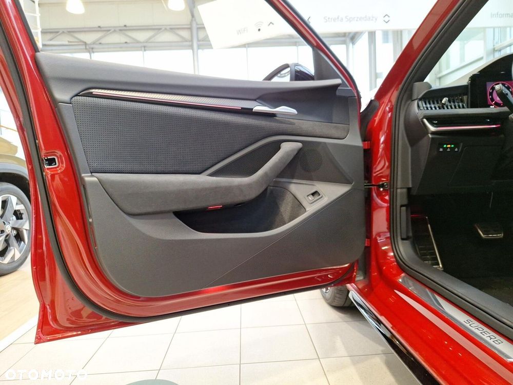Skoda Superb 2.0 TSI 4x4 Sportline DSG - 13