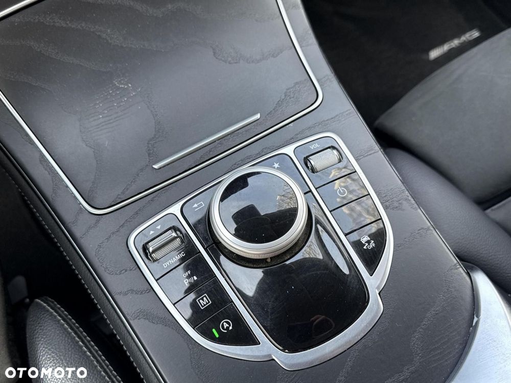 Mercedes-Benz GLC - 15