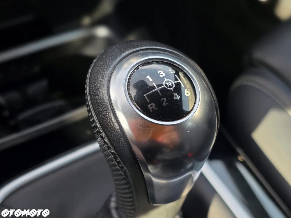 Mercedes-Benz Klasa A 180 d Progressive - 30