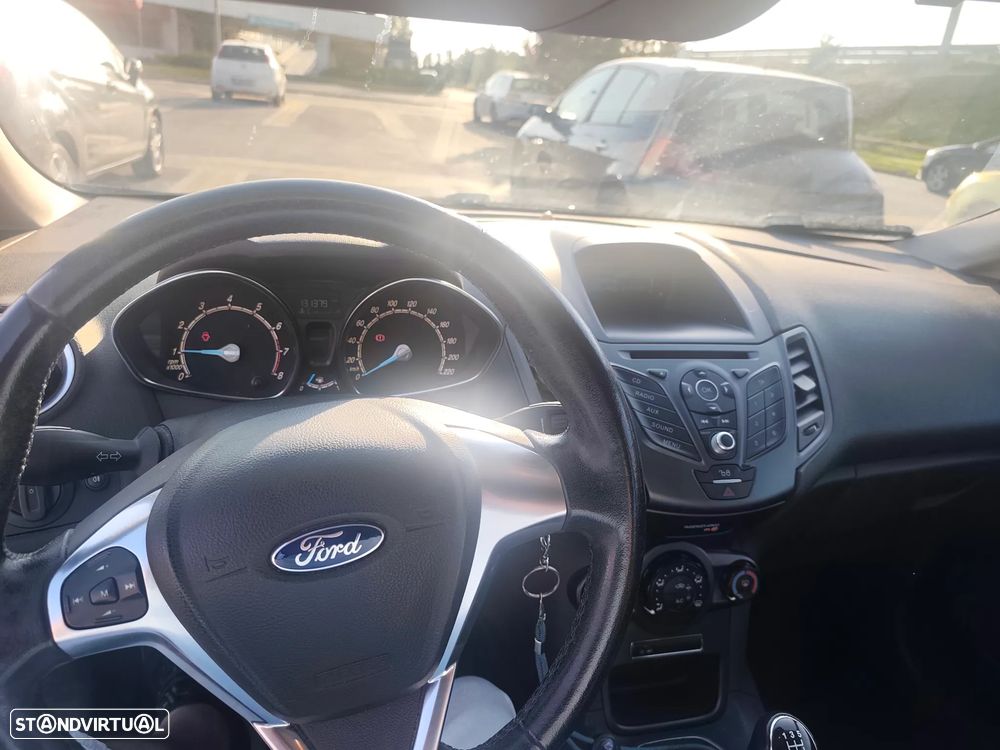 Ford Fiesta 1.0 Ti-VCT Trend - 6