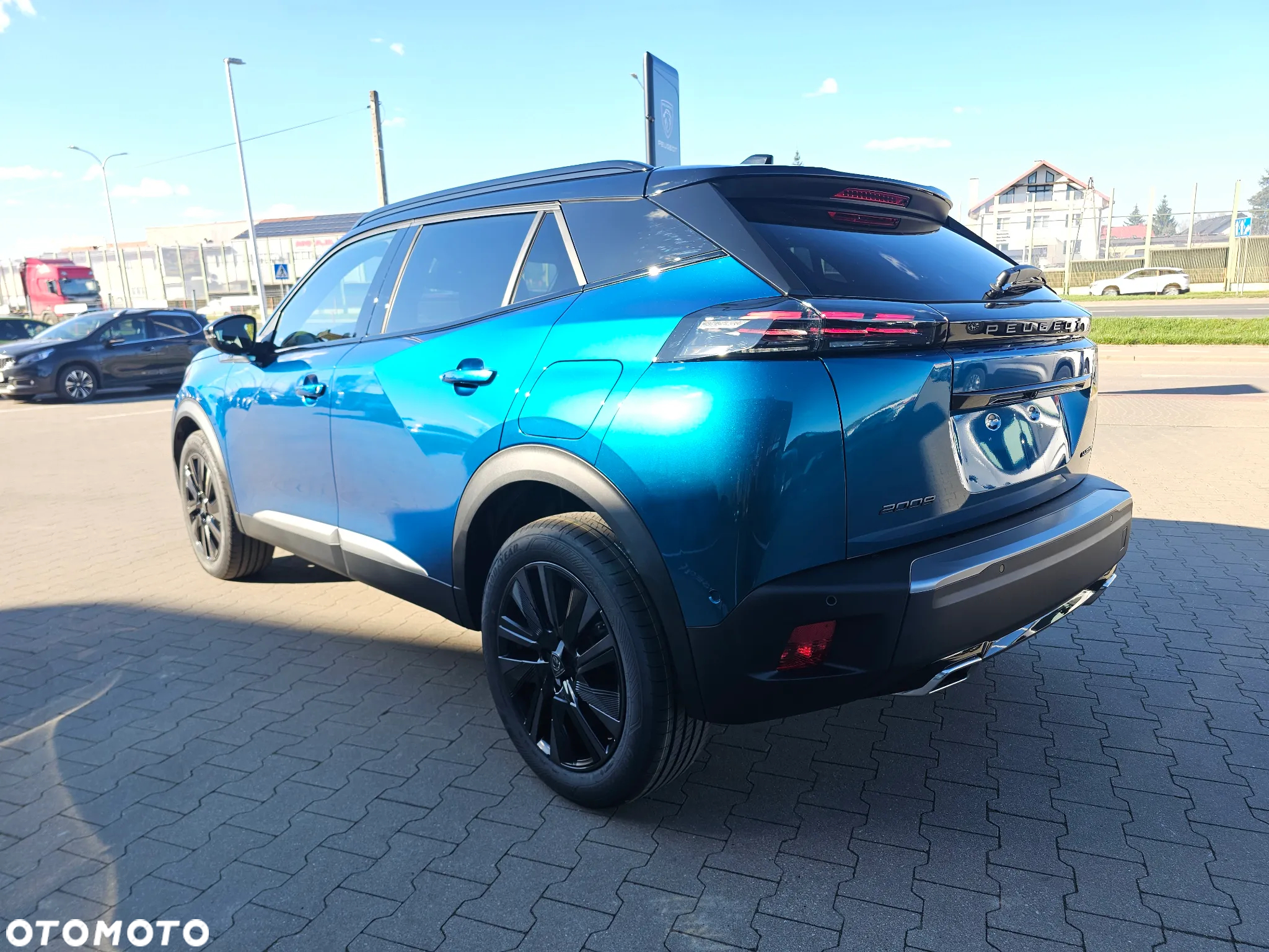 Peugeot 2008 PureTech mHEV GT e-DCS6 - 5