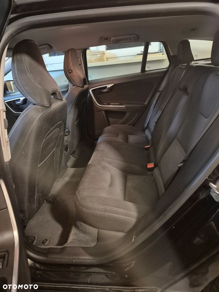 Volvo V60 D3 Edition - 10