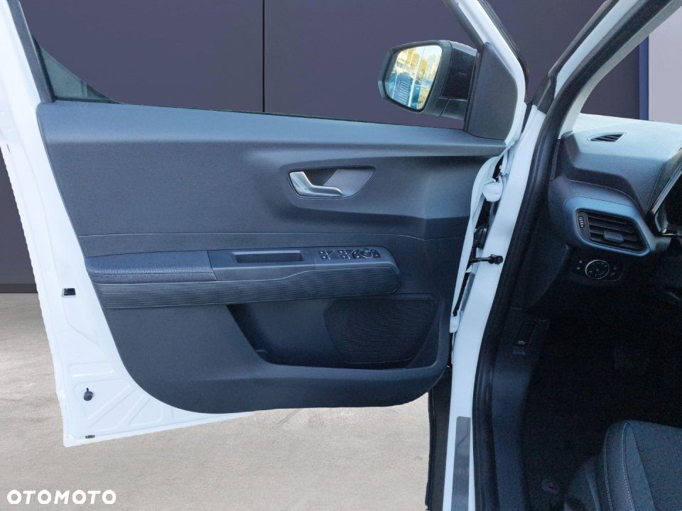 Ford Tourneo Courier - 11