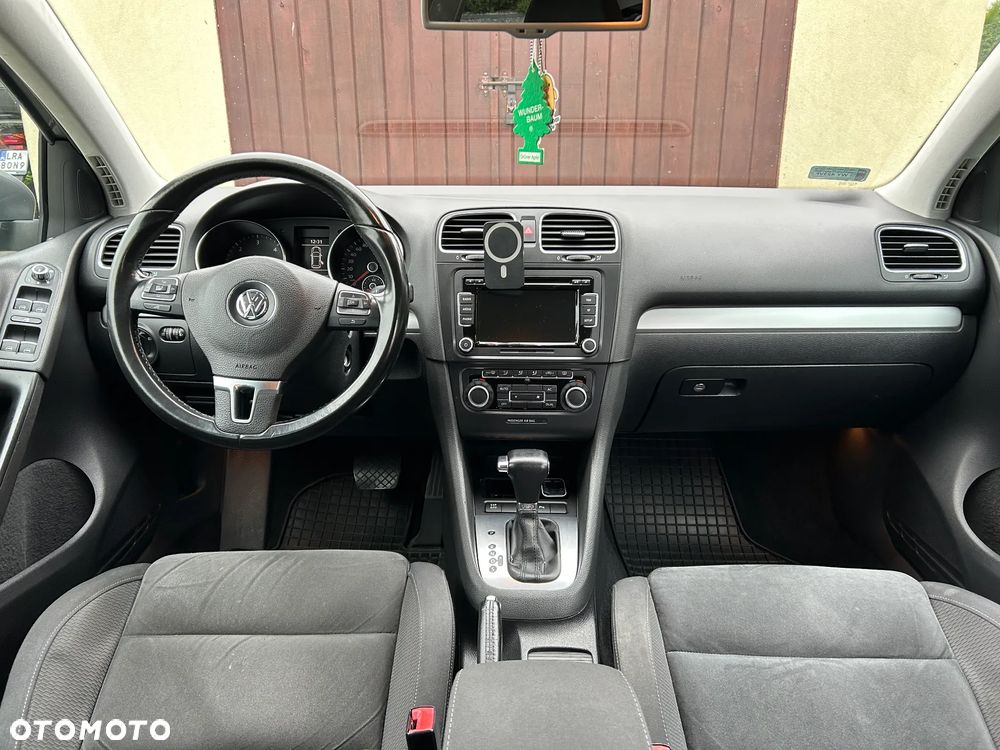 Volkswagen Golf VI 2.0 TDI Highline DSG - 8