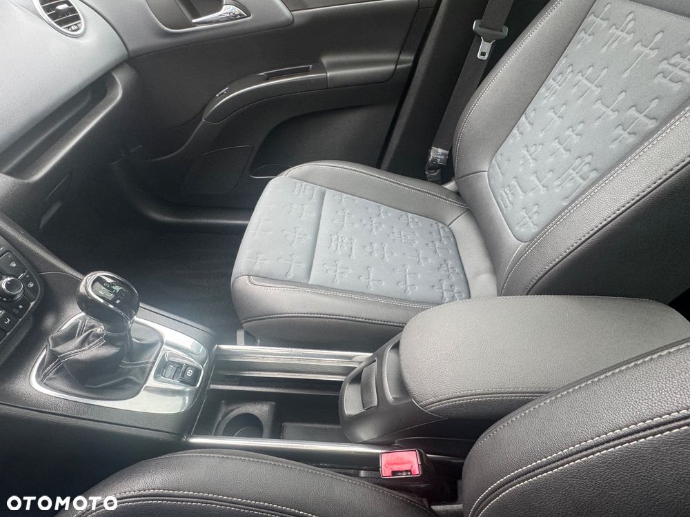 Opel Meriva 1.7 CDTI Cosmo - 30