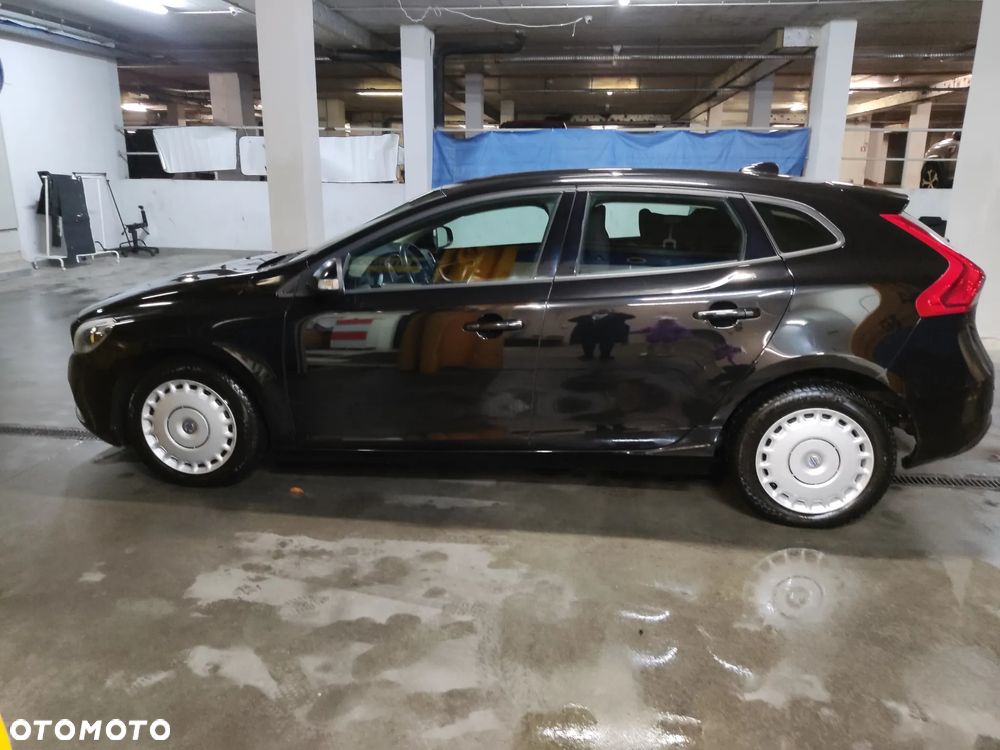 Volvo V40 - 14