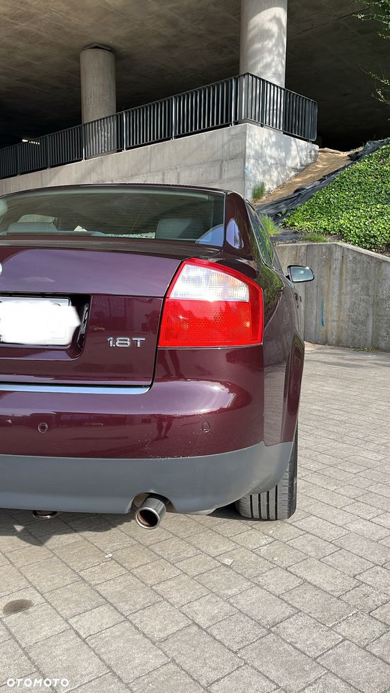 Audi A4 Limousine 1.8T - 16