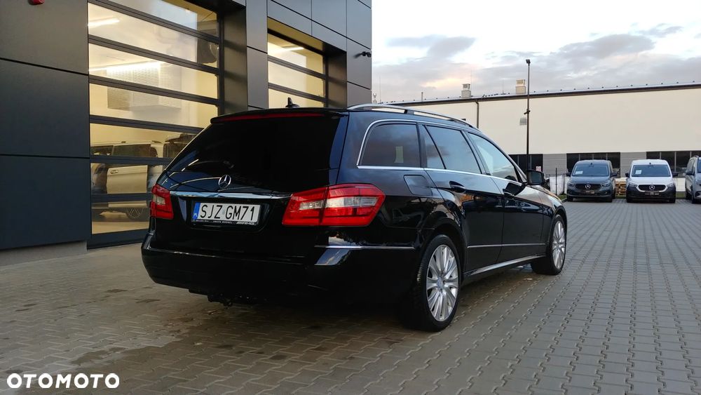 Mercedes-Benz Klasa E 250 CDI 4-Matic Elegance - 11