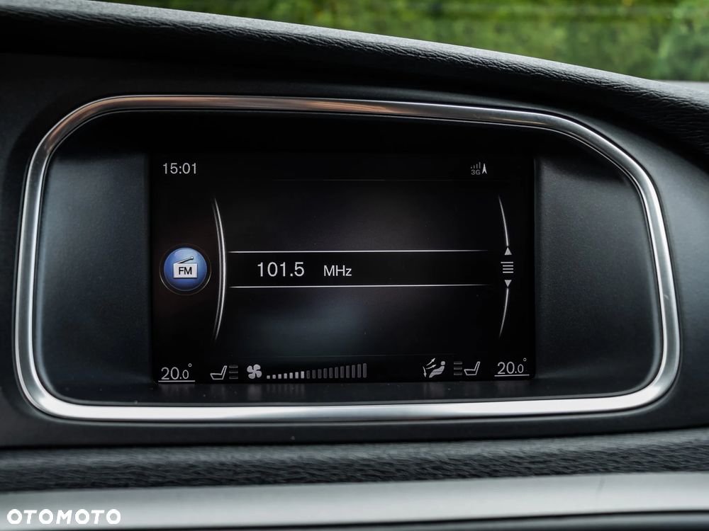 Volvo V40 T2 Drive-E Momentum - 23