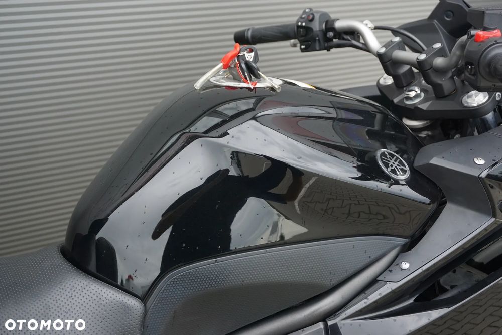Yamaha XJ - 15