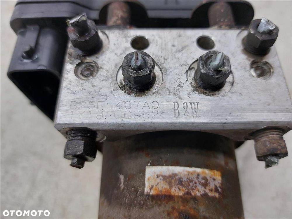 Pompa STEROWNIK ABS Mazda 323 VI 2.0D 100KM 1998-2003R B25F437A0 - 6