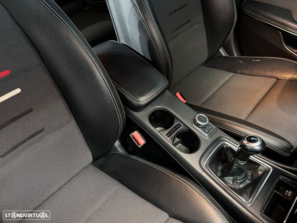 Mercedes-Benz A 180 d Style - 17