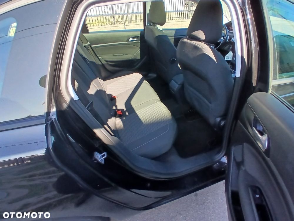 Peugeot 308 1.5 BlueHDi Allure Pack S&S EAT8 - 23