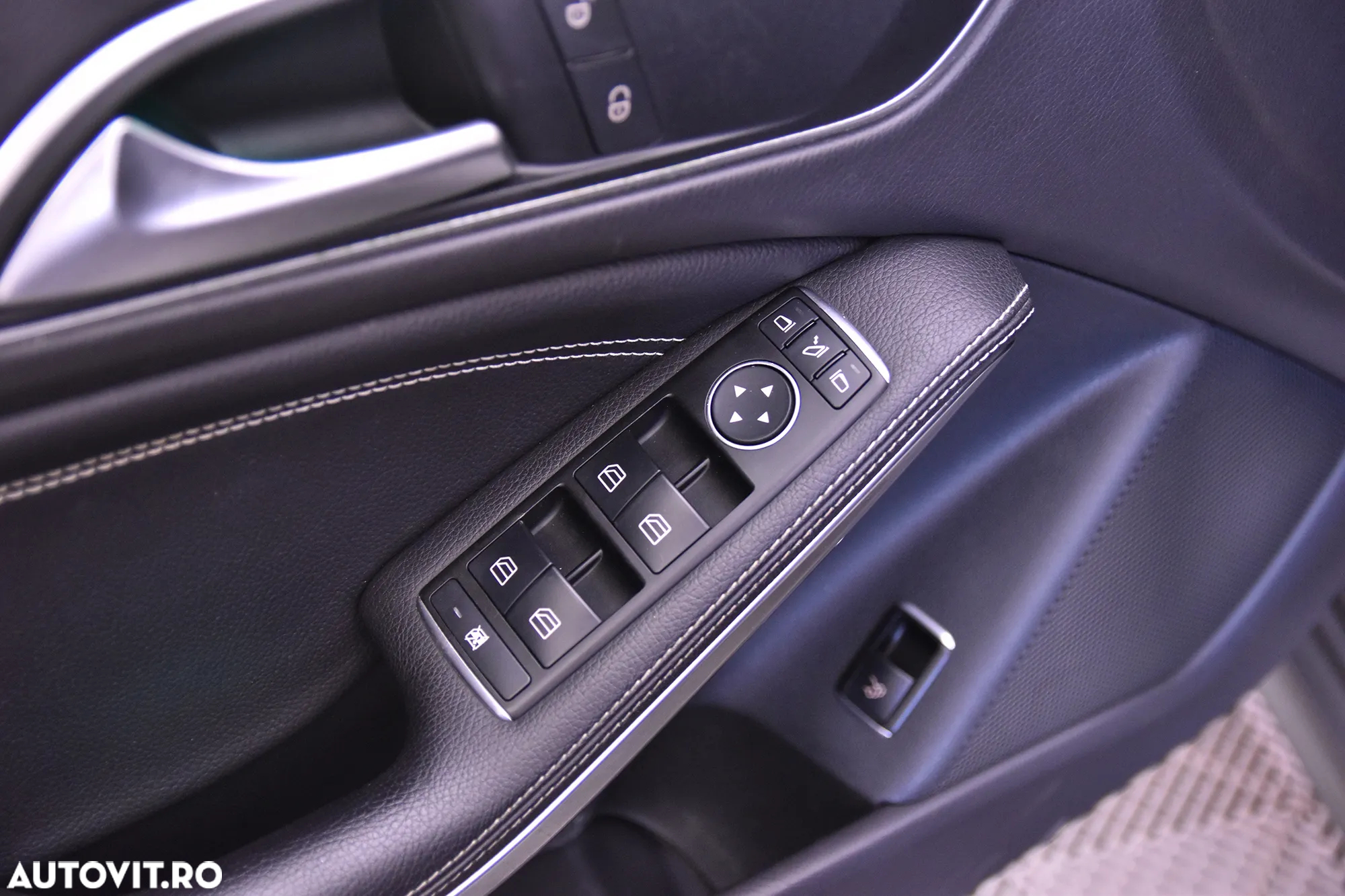 Mercedes-Benz CLA 220 d Aut. - 14