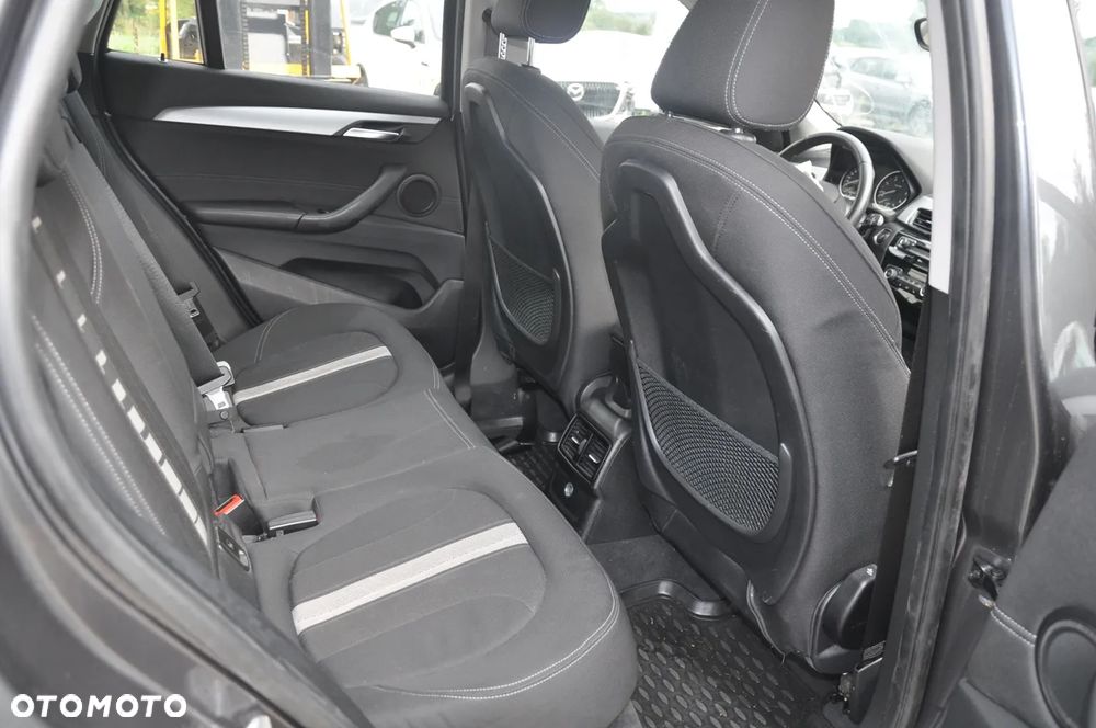 BMW X1 - 17