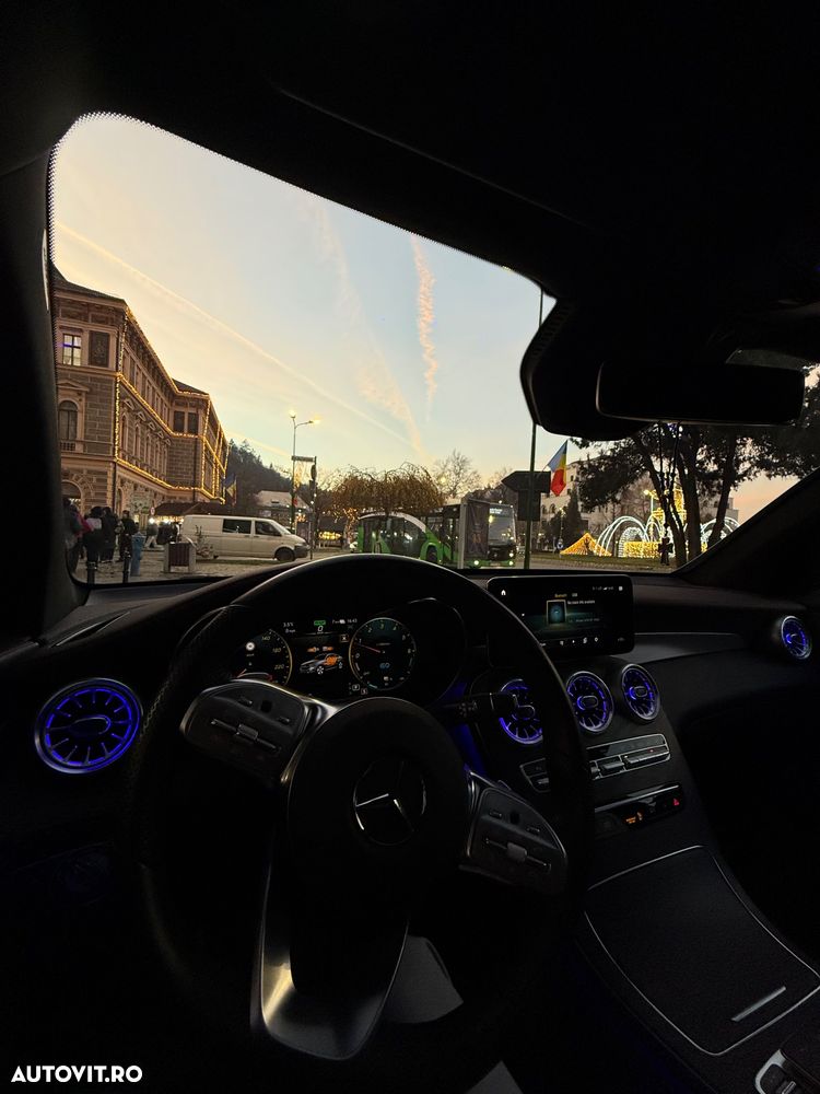 Mercedes-Benz GLC - 9