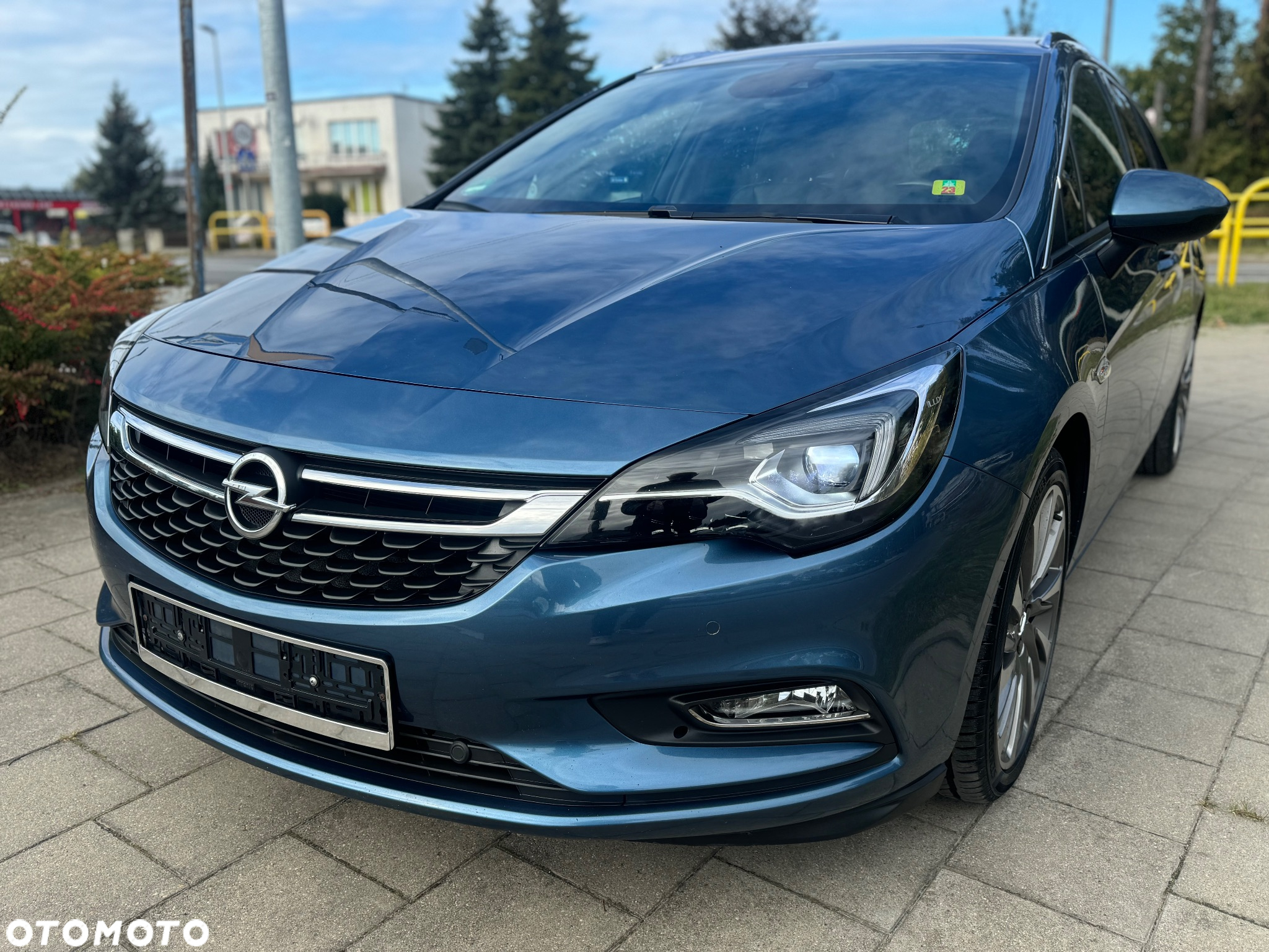 Opel Astra 1.6 BiTurbo D (CDTI) Start/Stop Innovation - 2