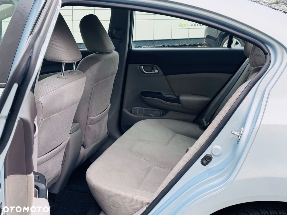 Honda Civic 1.8 Comfort - 35
