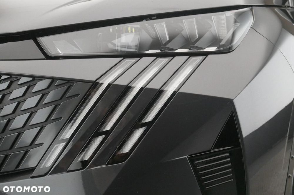 Peugeot 3008 1.2 PureTech mHEV GT S&S e-DCS6 - 13