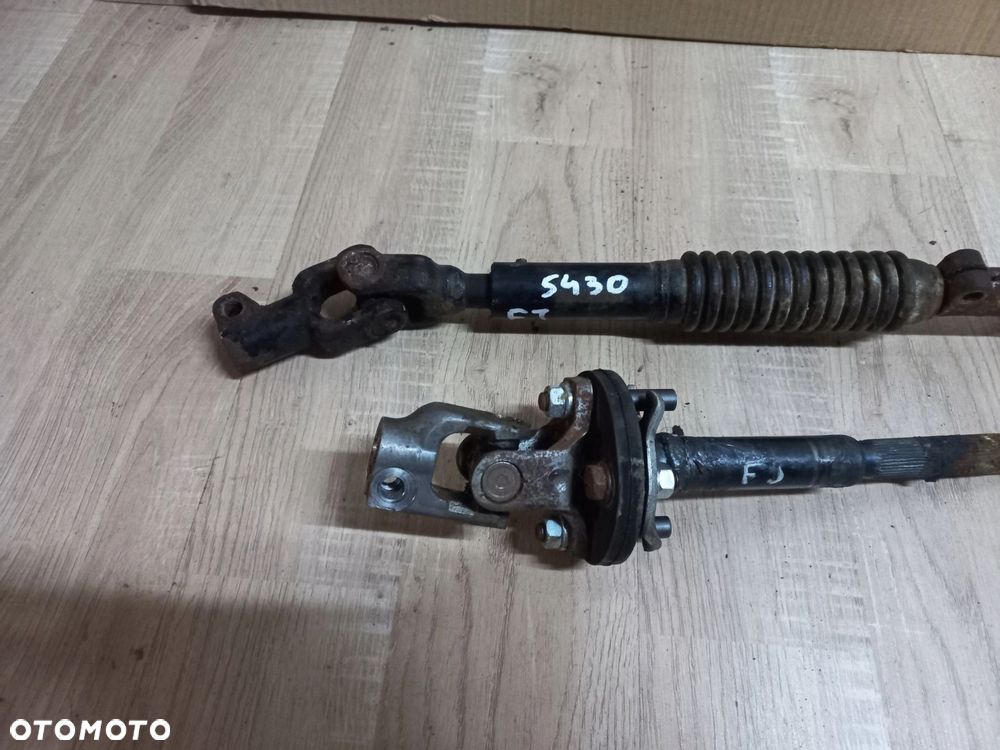 Toyota FJ Cruiser 4,0 krzyżak kolumny kierowniczej - 2
