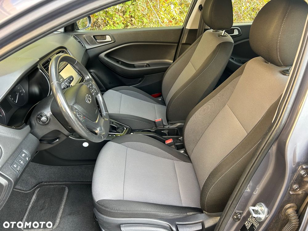 Hyundai i20 1.4 Active Premium - 14