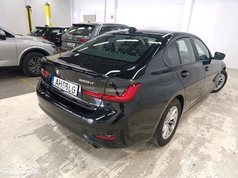 BMW 320 d Auto - 3