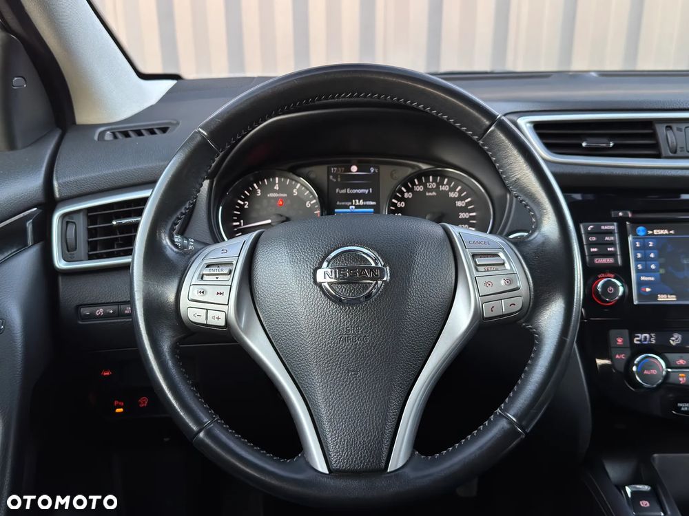Nissan Qashqai 1.6 Tekna CVT - 26