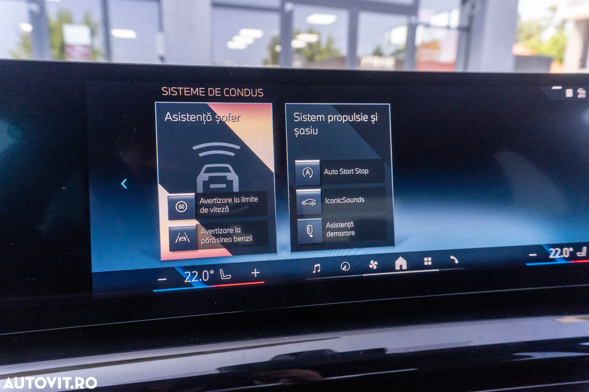 BMW Seria 5 520i Touring Aut. - 34