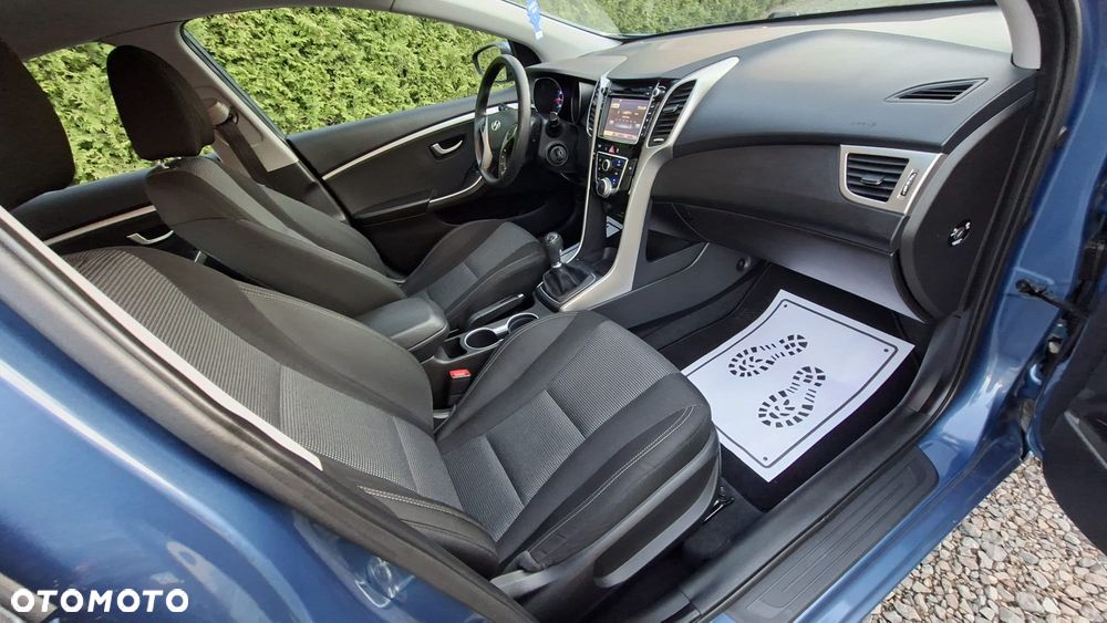 Hyundai i30 1.4 Premium - 9