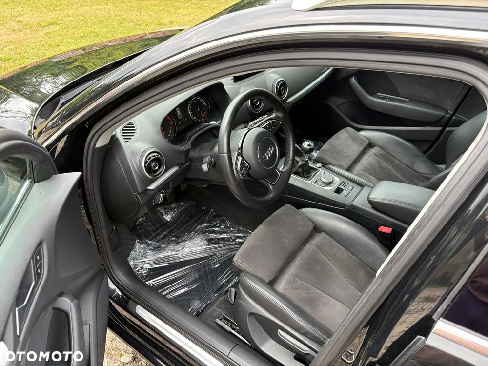 Audi A3 Sportback 1.4 TFSI Attraction - 4