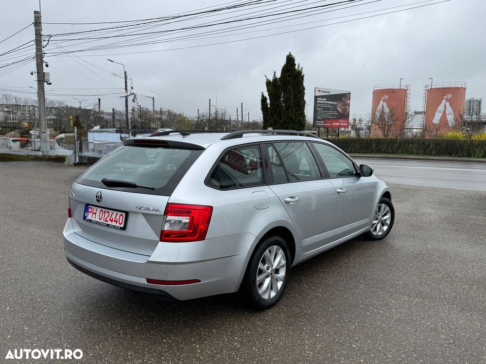 Skoda Octavia 2.0 TDI DSG Premium Edition - 19
