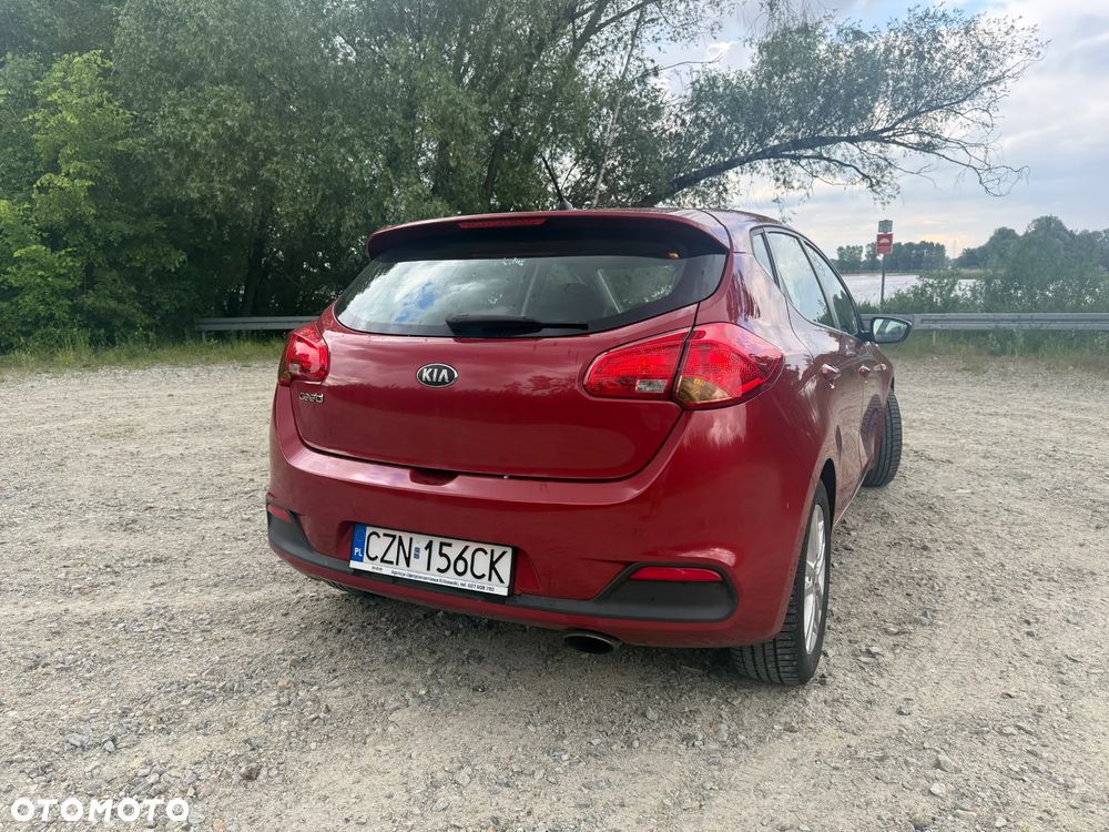 Kia Ceed 1.6 GDI L - 7