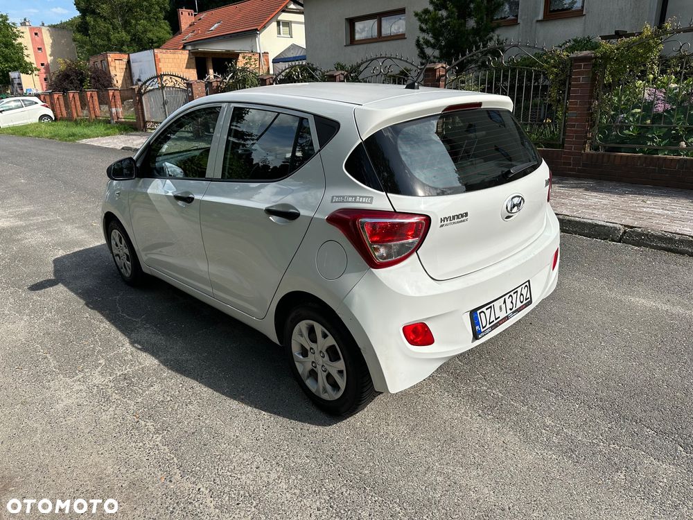 Hyundai i10 - 12