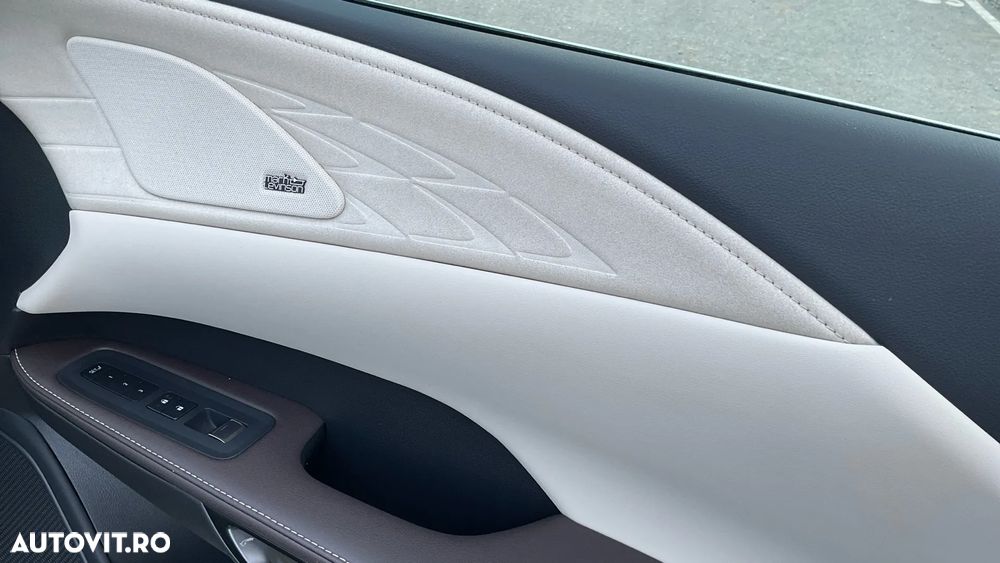 Lexus Seria RX 450h+ E-Four PHEV Luxury Mark Levinson - 35