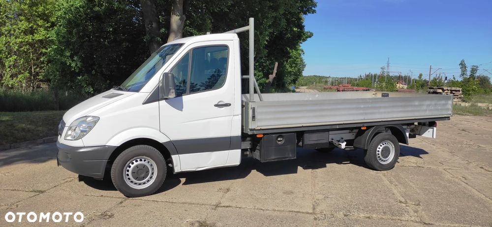 Mercedes-Benz Sprinter - 35