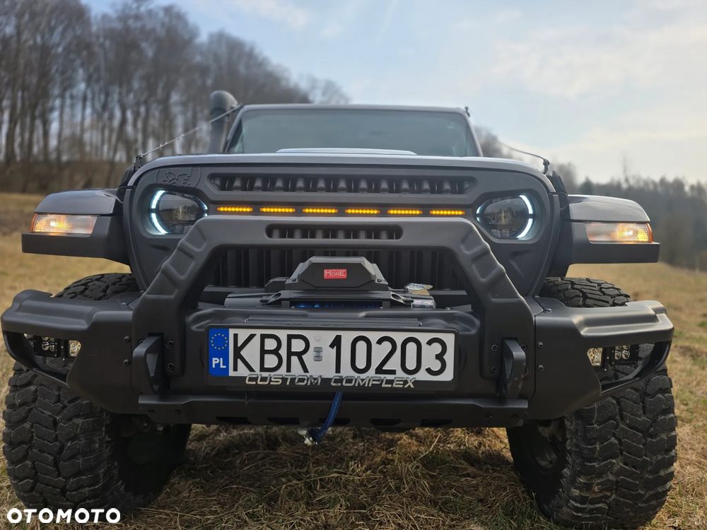 Jeep Gladiator - 10