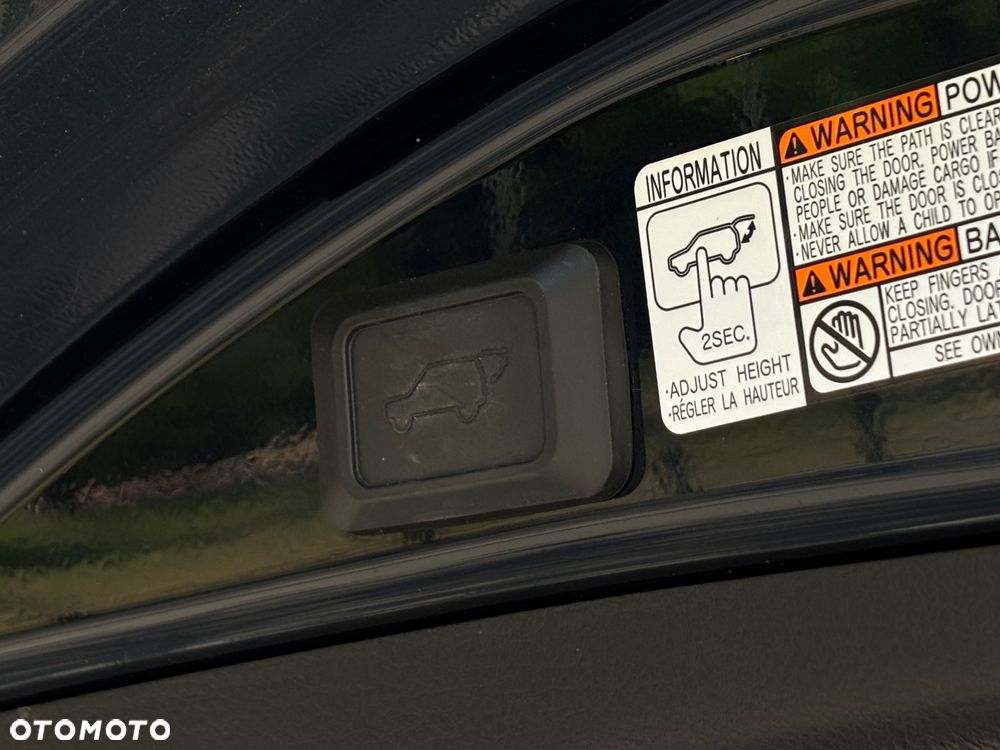 Toyota RAV4 Hybrid Premium 4x4 - 16