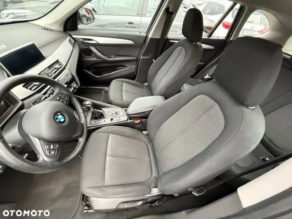 BMW X1 xDrive25e Advantage - 36